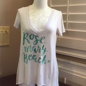 Chaser size small rose mary beach tshirt